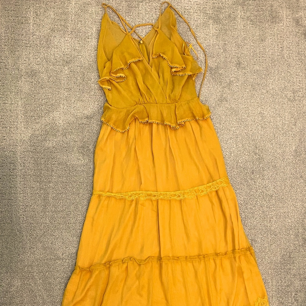 Maxi yellow dress